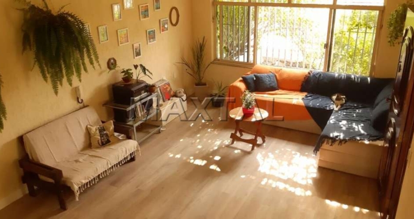 Sobrado na Zona Norte, no Bairro Vila Guilherme sendo 4 Dormitórios, 3 Vagas cobertas com 375m².