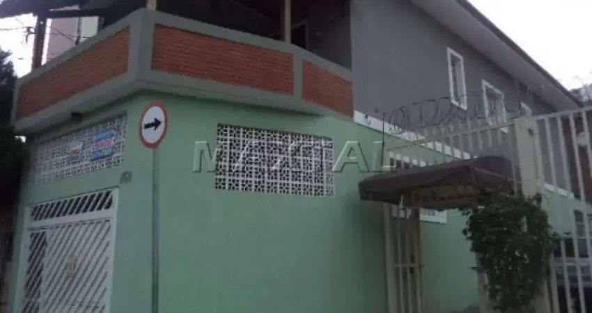 Sobrado em vila com 160m², 3 dormitórios, 1 suíte, 4 banheiros , 2 salas e 3 vagas.