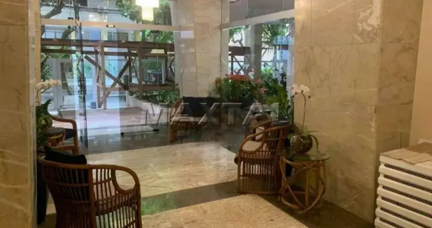 Apartamento à venda com 3 dormitórios e garagem. Na Barra Funda, Praia do Guarujá.