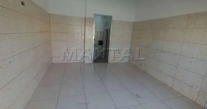 Loja para alugar na rua dr. zuquim de 15m² e 1 banheiro e porta de aço.