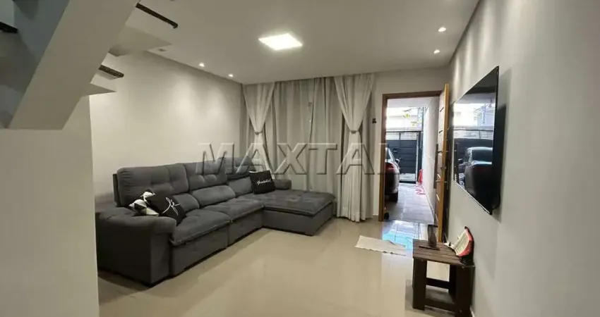 Sobrado 110m² à venda em Santana, 3 dormitórios, 4 banheiros, 2 vagas de garagem.