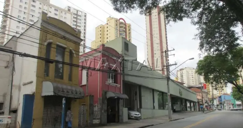 Sobrados à venda, no mesmo terreno, de 330m². Comercial ou residencial, em Santana.