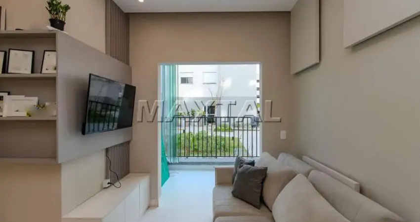 Apartamento de  42 m², 2 dormitórios, 1 banheiro, 1 sala, cozinha, área de serviço e varanda.