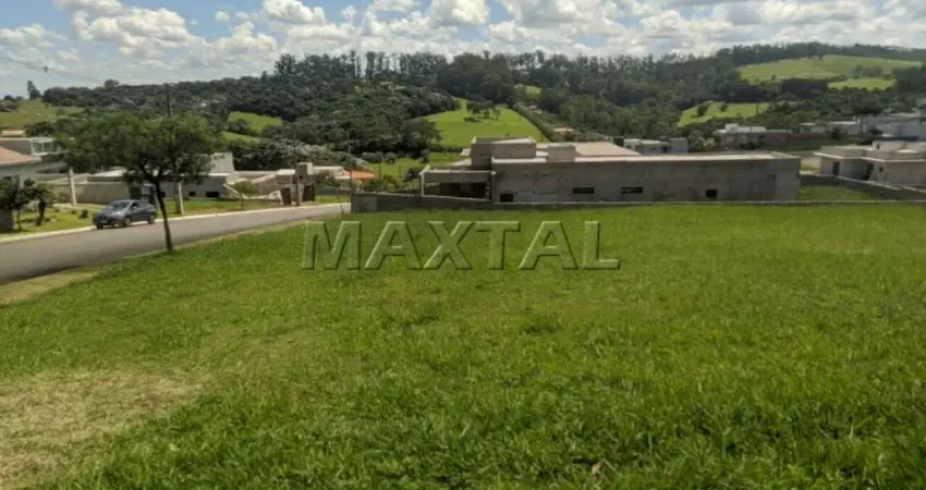 Terreno à venda condomínio Alto Padrão no Jardim Flamboyan - Rodovia Capitão Bardoino com 648,73 m².