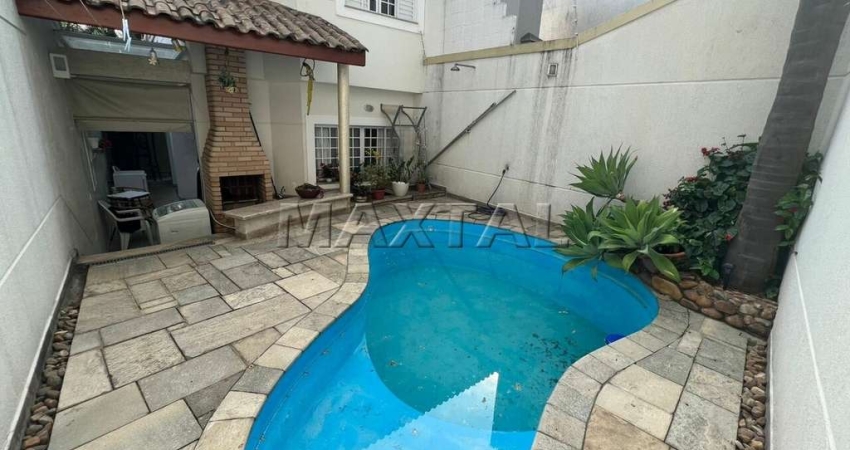 Sobrado de Alto Padrão de 257m², 4 suítes,  Suíte master com hidro dupla 3 vagas.