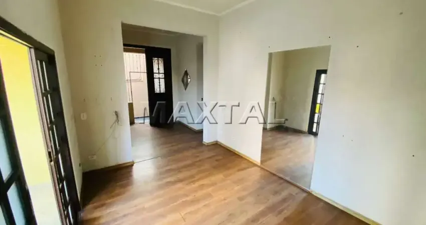 Casa para locação 130m², com 3 dormitórios, 2 banheiros e varanda, em Santana.