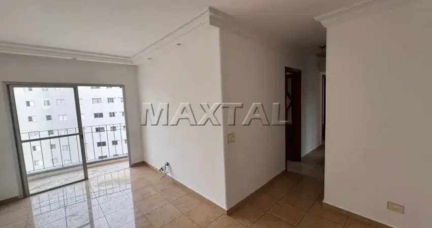 Apartamento à venda na rua Copacabana, andar alto, de 82 m², 3 dormitórios, sendo 1 suíte e 1 vaga.