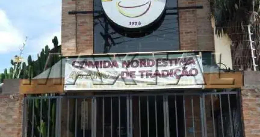 Salão Comercial à venda  de 402m², 6 banheiros e 5 vagas, na Avenida Engenheiro Caetano Alvares.