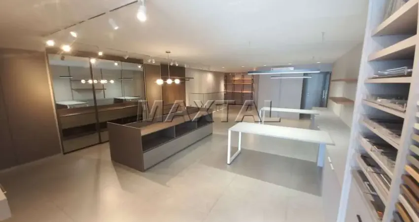 Andar comercial com 230m², ótima localização, em santana. com 2 banheiros e 2 vagas.