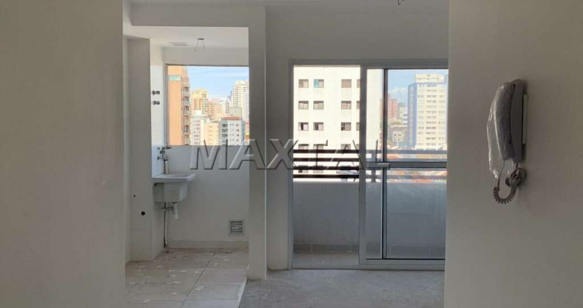 Apartamento 40m²  para venda, Vila Pauliceia, 2 dormitorios, sala com varanda