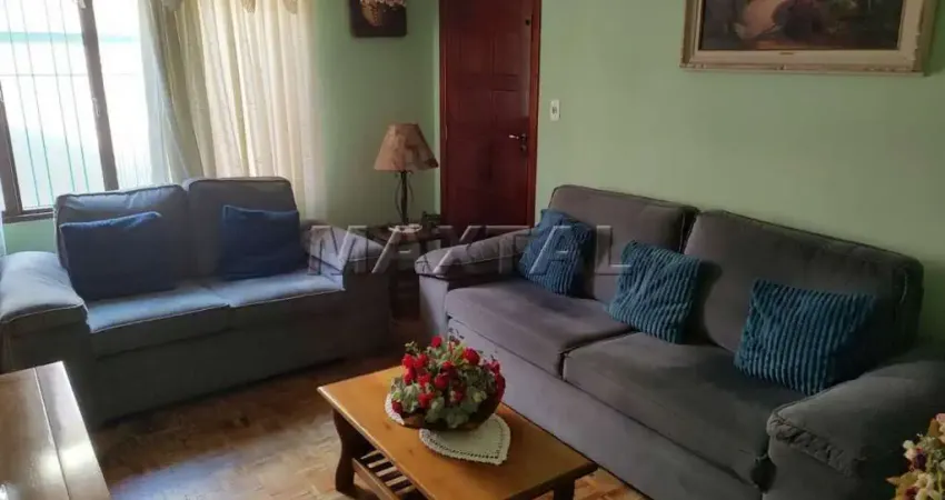 Casa com 185 m com e dormitórios ,Casa térrea com excelente espaço e localização!