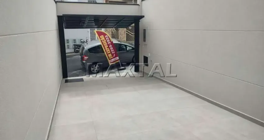Sobrado à venda de 90m², com 2 suítes, 2 vagas e sacada, na Parada Inglesa.