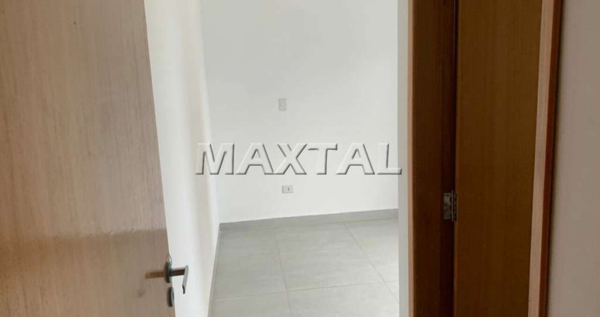 Apartamento à venda próximo do Metrô Tucuruvi, com 1 Dormitório com 25,78m². Agende sua visita!