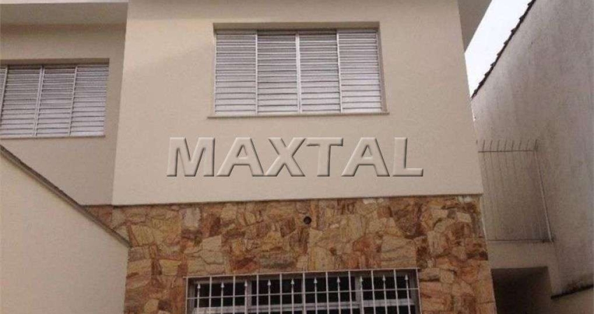 Casa Assobrada com 244m², com 3 dormitórios, lavabo, 1 suíte extra e 2 vagas, no Imirim.