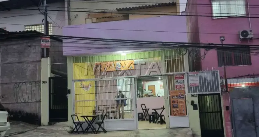 Apartamento para Alugar no Parque Peruche Casa Verde com 3 Quartos 2 Banheiros  Condução na porta