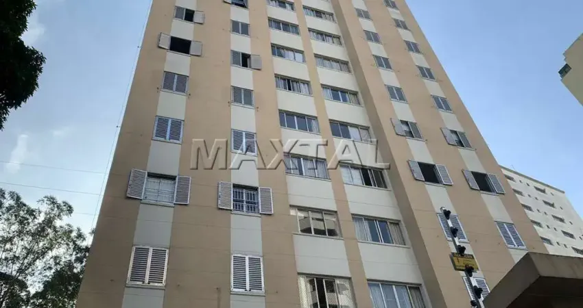 Apartamento de 66m² à venda na Água Fria, 3 dormitórios, 2 banheiros e 1 vaga fixa.