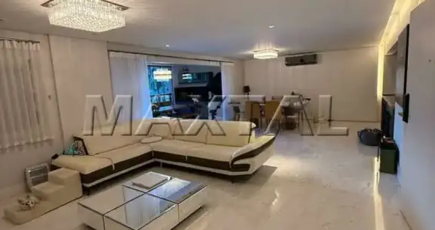 Apartamento  de 186m²  com 3 dormitórios sendo 2 suítes, 3 vagas , 5 banheiros,  Próximo A Braz Leme