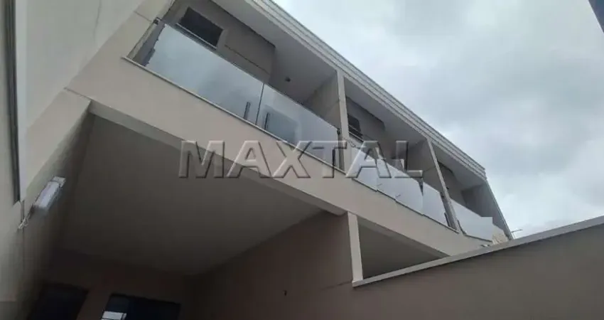 Sobrado à venda de 115m², com 3 dormitórios, 4 banheiros e 2 vagas, na Vila Isolina Mazzei .