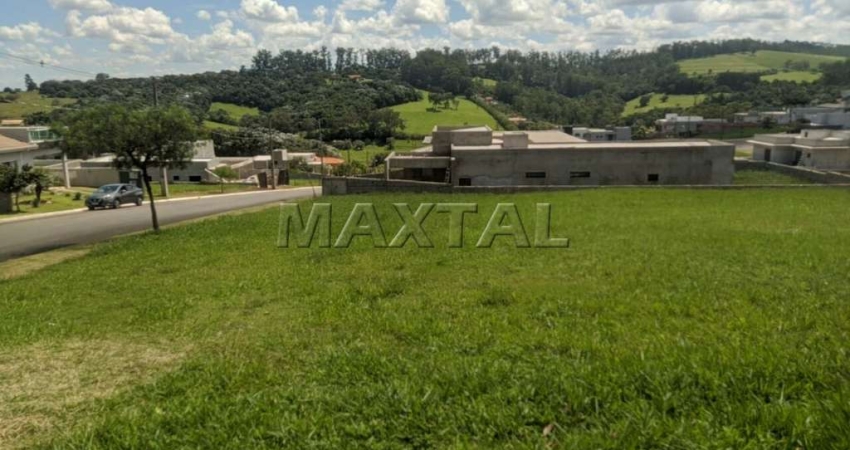 Terreno à venda condomínio Alto Padrão no Jardim Flamboyan - Rodovia Capitão Bardoino com 648,73 m².