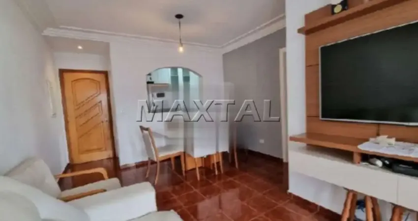 Apartamento de 70m² à venda, com 3 dormitorios, 2 banheiros e 1 vaga, na Santa Teresinha.