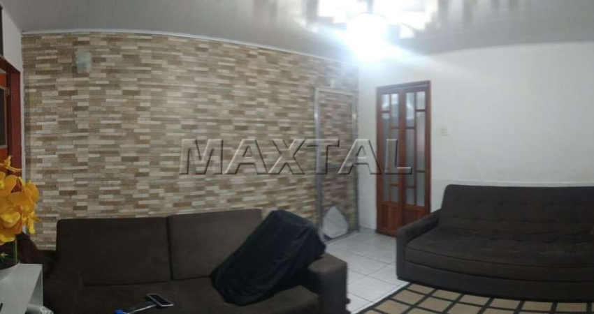 Casa à venda no Lauzane Paulista com 2 dormitórios, sala, cozinha, 1 banheiro e 2 vagas de garagem