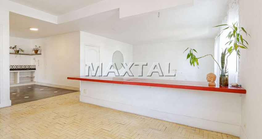 Apartamento 111m² à venda em Pinheiros, 2 dormitórios, 3 banheiros e  1 vaga.