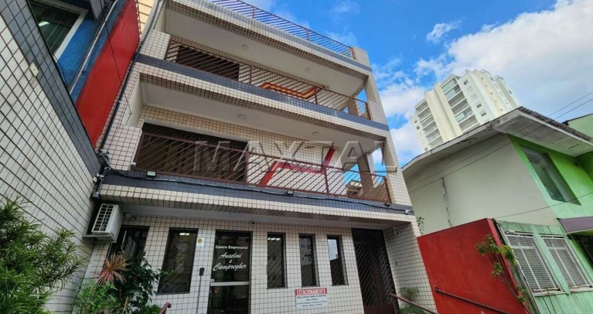 Prédio à venda e locação, para uso comercial ou residencial, de 200m² e 2 vagas.