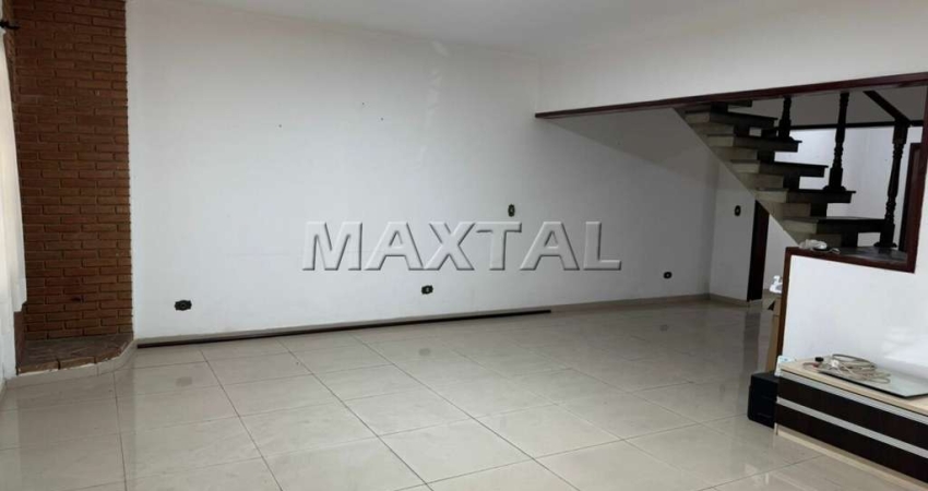 Sobrado para Locação  no Bortolândia com 327m², com 4 Dormitórios 2 Suítes,  4 Banheiros e 2 Vagas.