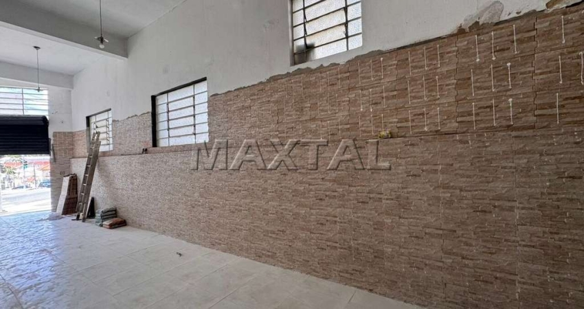 Salão comercial na rua Clara Camarão esquina com Av. Imirim, de 120 m² , mezanino e escritório.