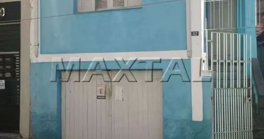 Terreno à venda com 3 casas independentes, com 240m², em Santana, próximo a Brás Leme.