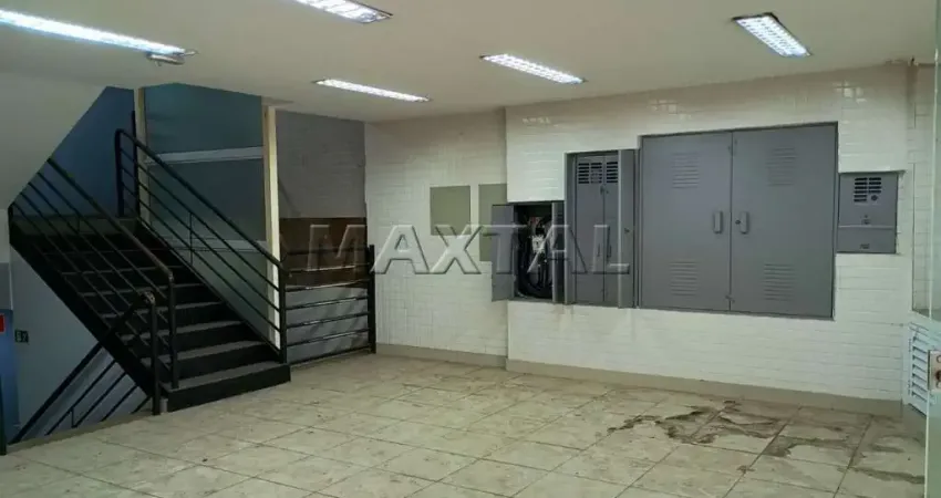 Prédio comercial para alugar 1080m², na Avenida São João, 26 salas e ar condicionado.