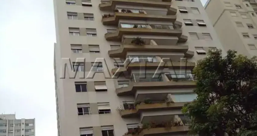 Apartamento à venda em Santana, com 3 quartos, sendo 1 suíte e 2 vagas.