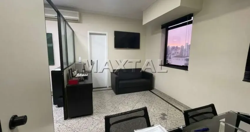 Sala Comercial Com 42,50m²,  com 1 Vaga e 2 Banheiros no Bairro de Santana.