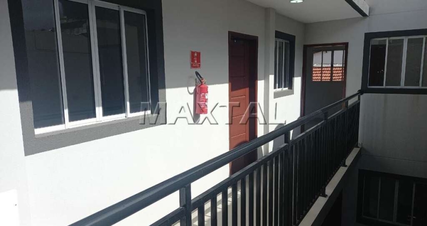 Apartamento à venda de 40 m²,2 dormitório, sala e cozinha, Chácara São João.