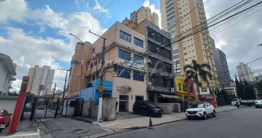 Sala Comercial para locação de 170m², perto do metrô Santana, com banheiros e copa.