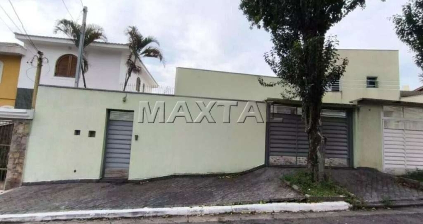 Sobrado à venda de 123m², com 3 dormitórios sendo 1 suíte e 2 vagas, no Parque Mandaqui.