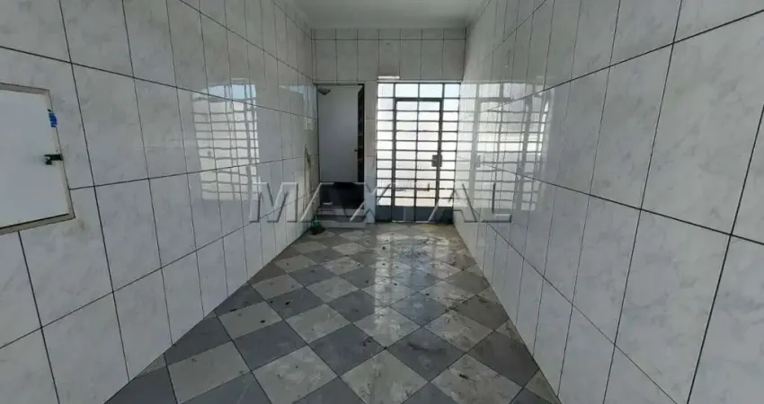Sobrado residencial ou comerciais 250m², 5 dormitórios, sala ampla, cozinha planejada e 2 vagas.