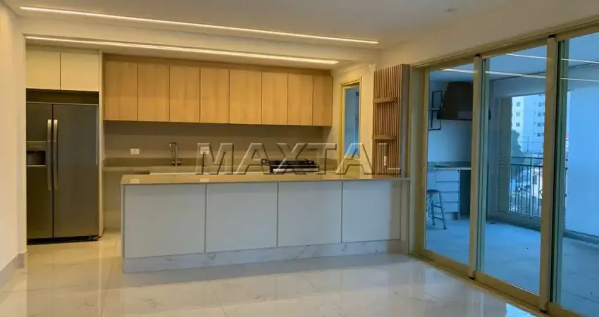 Apartamento 133m² alto padrão para alugar no Jardim  São Paulo. 3 quartos, 4 banheiros e 2 vagas.