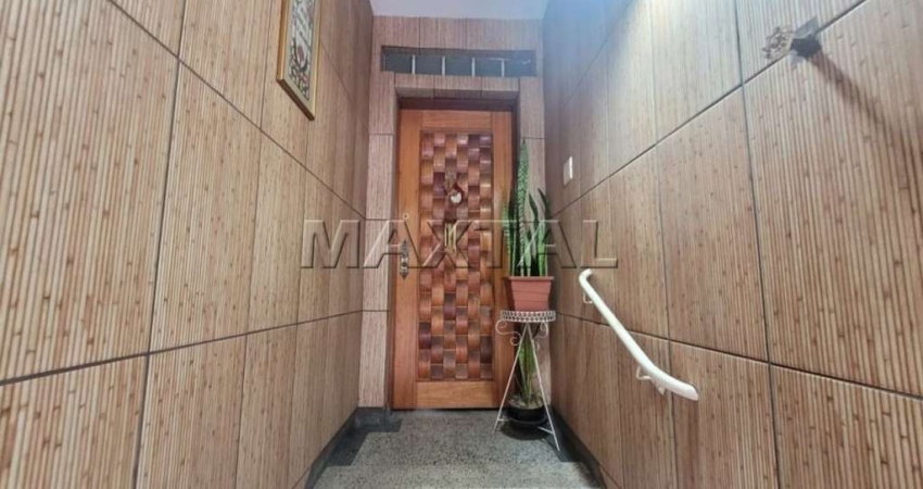 Apartamento de 120 m², 1 quarto que pode vira 2, 1 banheiro, 1 sala, 1 cozinha, sem garagem