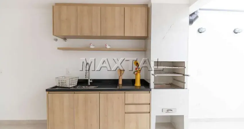 Sobrado novo à venda de 140m² com 3 quartos, sendo os 3 suítes e 2 vagas, na Vila Isolina Mazzei.