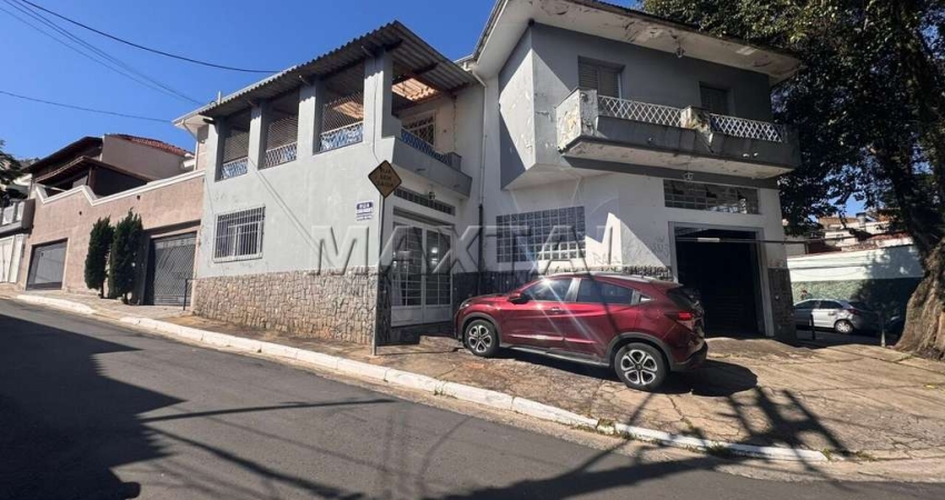 Prédio comercial e residencial  de esquina à venda na Água Fria, com 300 m²  de área útil.