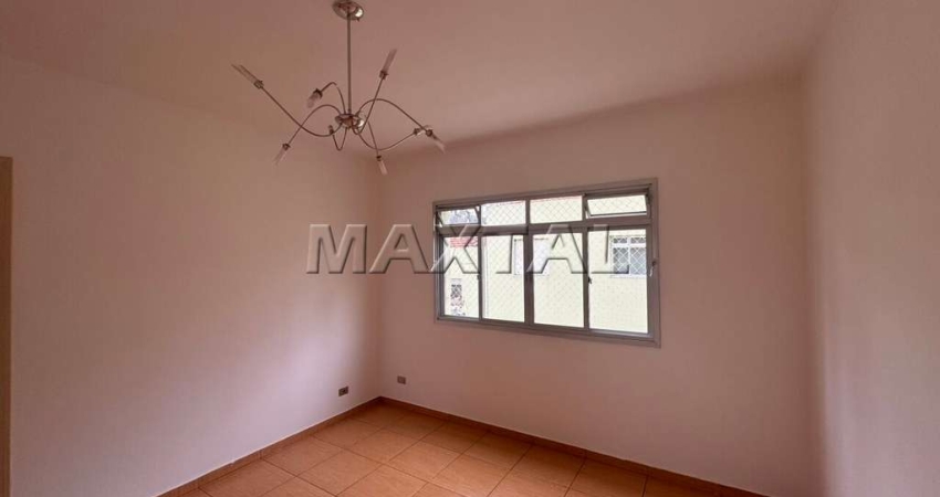 Apartamento para locação em Santana de 56 m², com 2 dormitórios, 1 vaga e à poucos metros do CPOR.