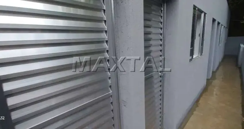 Casas sobrepostas novas para locação no Tremembé Proximo ao Horto Florestal, de 15m² a 28m²