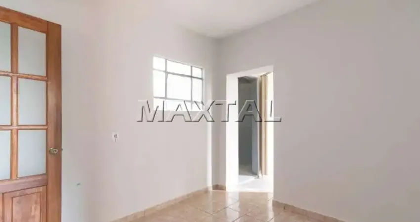 Casa à venda com 150m², 2 quartos, sala e 1 vaga na região da Casa Verde