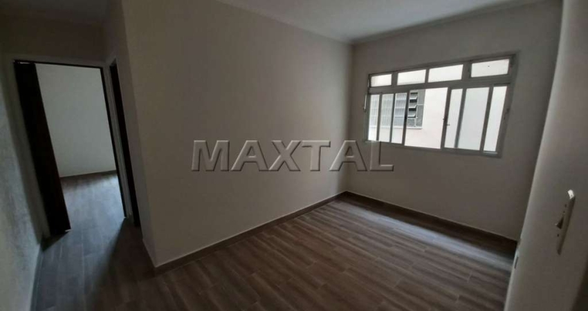 Apartamento em Santana com 48m², 1 dormitório, 1 sala, cozinha e 1 banheiro.  Próximo ao Metrô