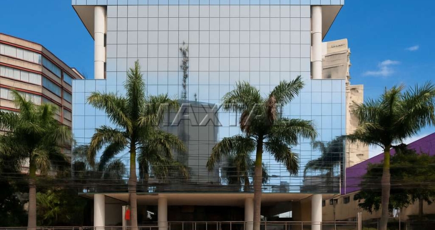 Sala Comercial Mobiliada de Alto Padrão para Locação em  Pinheiros, São Paulo.