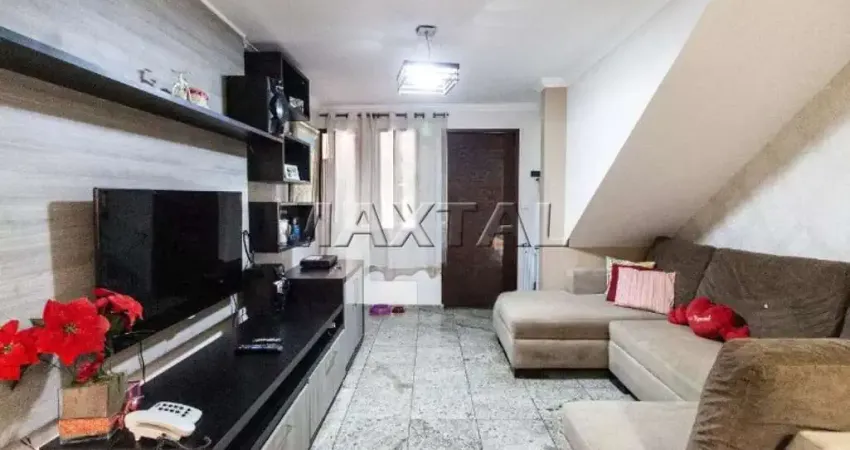 Casa assobradada com 126 m², 3 Dormitórios com uma Suíte, 3 banheiros, 1 vaga de garagem.