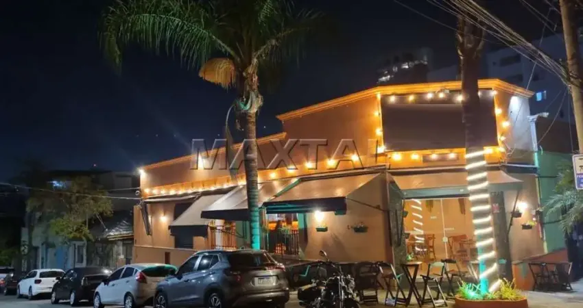 Imóvel comercial à venda de 230m² com 2 lojas independentes, na santa terezinha.