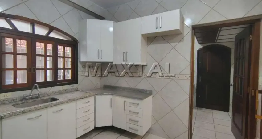 Casa para locação em santana ao lado da braz leme com 3 quartos, 1 suíte, 2 banheiros.