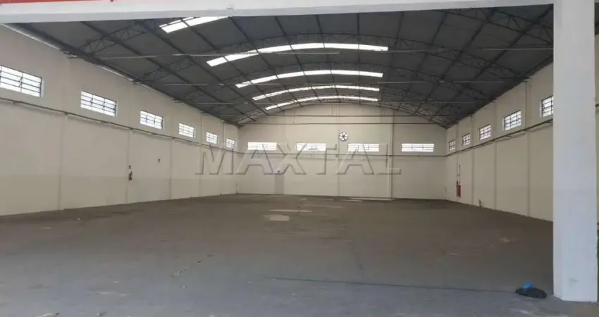 Galpão comercial para locação de 960m², com 2 banheiros, amplo escritório com 115 m².